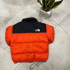 The North Face Nuptse Puffer Jacket |size M