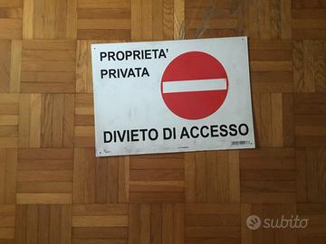 Cartello divieto d accesso