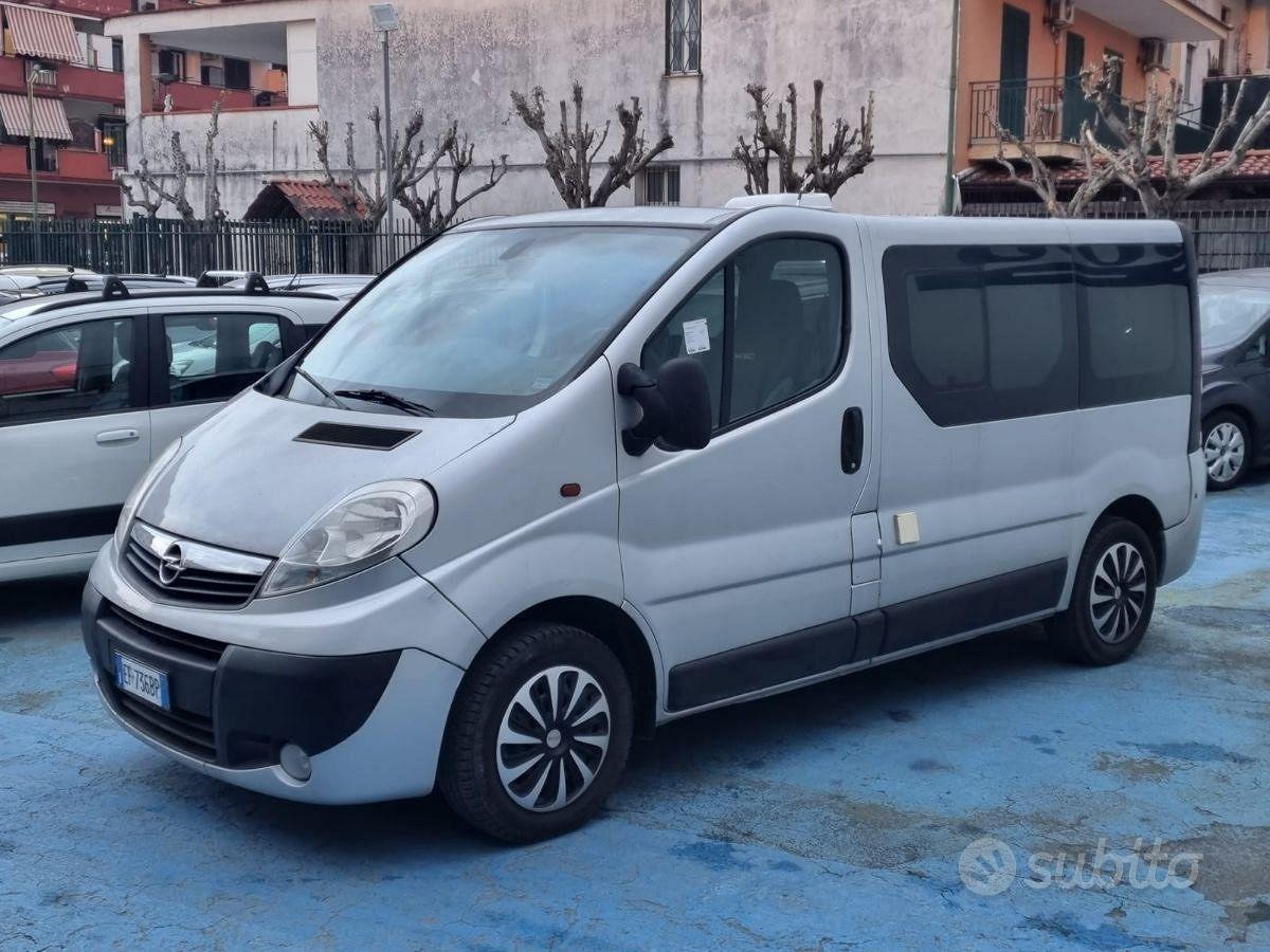 Subito - CASORIA CAR SRL - Guarnizioni portiere per Opel Vivaro Serie (14>)  ( - Accessori Auto In vendita a Napoli