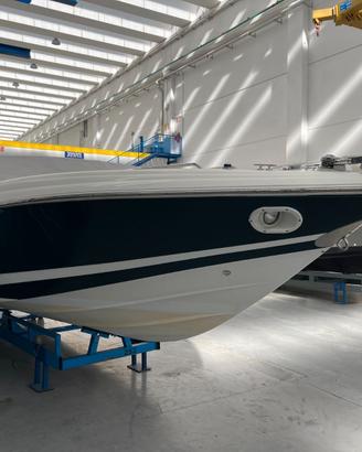 Motoscafo veloce Cobalt 255 solo lago
