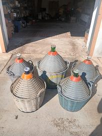 Damigiane in Vetro con Rivestimento in plastica