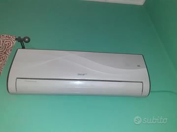 Condizionatore marca Unical
