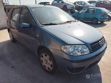 Ricambi FIAT PUNTO 1.2 benzina 16V 2004