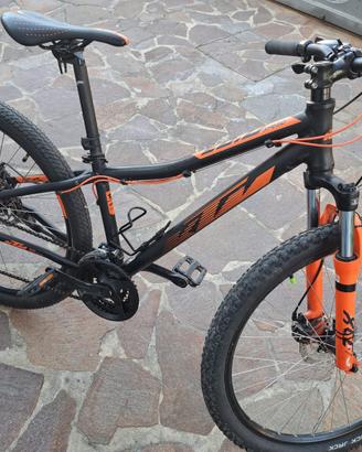 Mountain bike KTM ruota 26