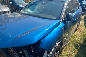 Peugeot 5008 Plug-in Hybrid 195 e-DCS7 GT 7 posti