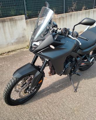 Honda Transalp 750