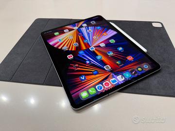 iPad Pro + Apple Pencil + Cover
