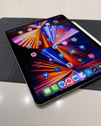 iPad Pro + Apple Pencil + Cover