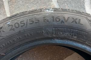 Pneumatico 4 stagioni