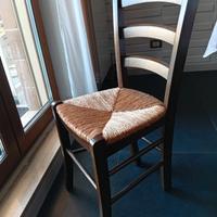 Sedia rustica colore noce seduta in paglia  35 € c