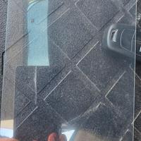 Vetro temprato per autoradio cinese 10.1 pollici.