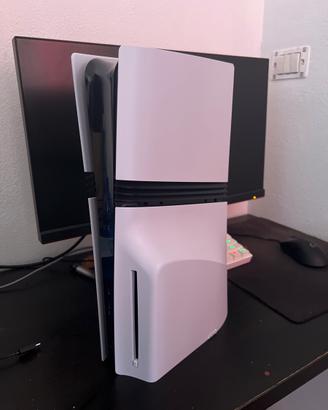 PlayStation 5 Pro Nuova + Lettore Disco PS5 PRO