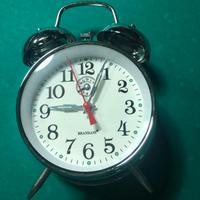 Sveglia da tavolo Brandani   Bottoni BiancoeOro