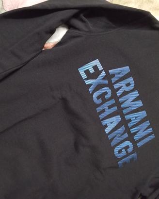 Felpa Armani nuova taglia S ma veste M leggi bene 