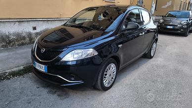 Lancia Ypsilon 1.3