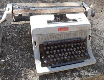 Macchina da scrivere vintage