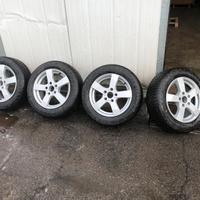 Pneumatici invernali 205/60 R16+cerchi