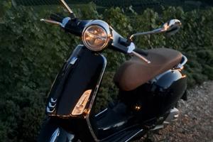 Vespa primavera 125