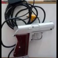 pistola per PlayStation 1 originale..