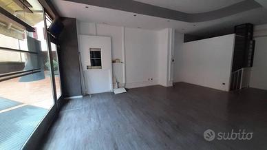 Negozio su due livelli