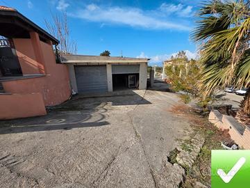 Magazzino Gallina 80 Mq