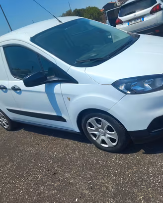 Ford Transit Courier 1.5 TDCi 75CV Van Entry