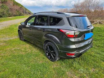 ford kuga st line 1500 diesel 120 cavalli manuale 