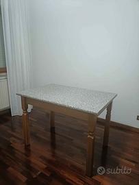 Tavolo allungabile rettangolare