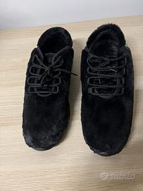 Scarpe nere effetto peluche NUOVE uomo n.44