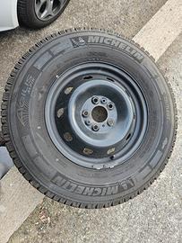 Gomme invernali Michelin Agilis