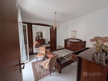 camera da letto completa in legno