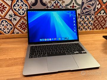 MacBook Air M1 (2020) - 8GB RAM / 256GB SSD