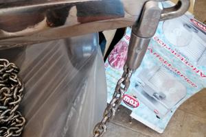 Ancora Bruce Trident Trefoil