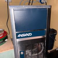 Macchina del ghiaccio Aristarco professionale