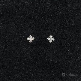 Orecchini Croci Brillanti - Unisex 6mm