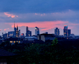 Privato Vende - Luminoso Bilocale con Bella Vista