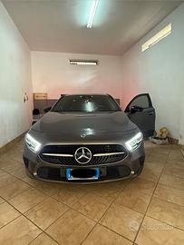 Classe A 180 d sport night edition