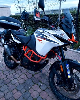 KTM 1090 Adventure R
