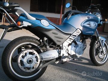 Bmw F 650 CS Scarver- moto storica motard perfetta