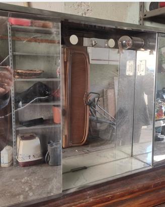 mobiletto a specchio per bagno