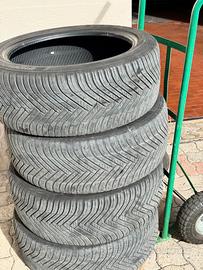 Gomme 225/45/17