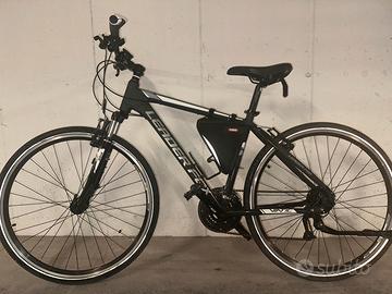 Bici trekking Leader Fox – Shimano Altus 3×7