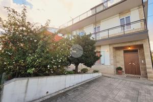 VILLA SINGOLA A TERMOLI