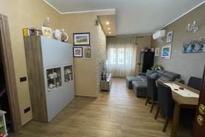 Raffinato Appartamento in via Sangemini a Roma