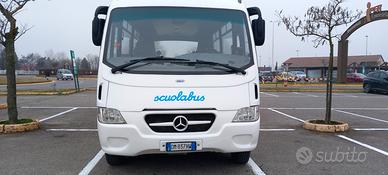 scuolabus 53 posti 