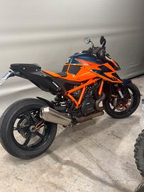 Superduke 1290 R 13000 km