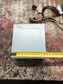 Alimentatore piccolo per pc desktop 
