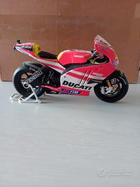 ducati  valentino rossi 