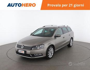 VOLKSWAGEN Passat DT54358