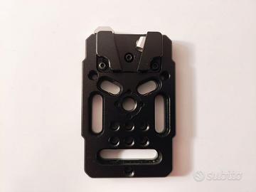 Nitze piastra per batterie V-lock (solo piastra)